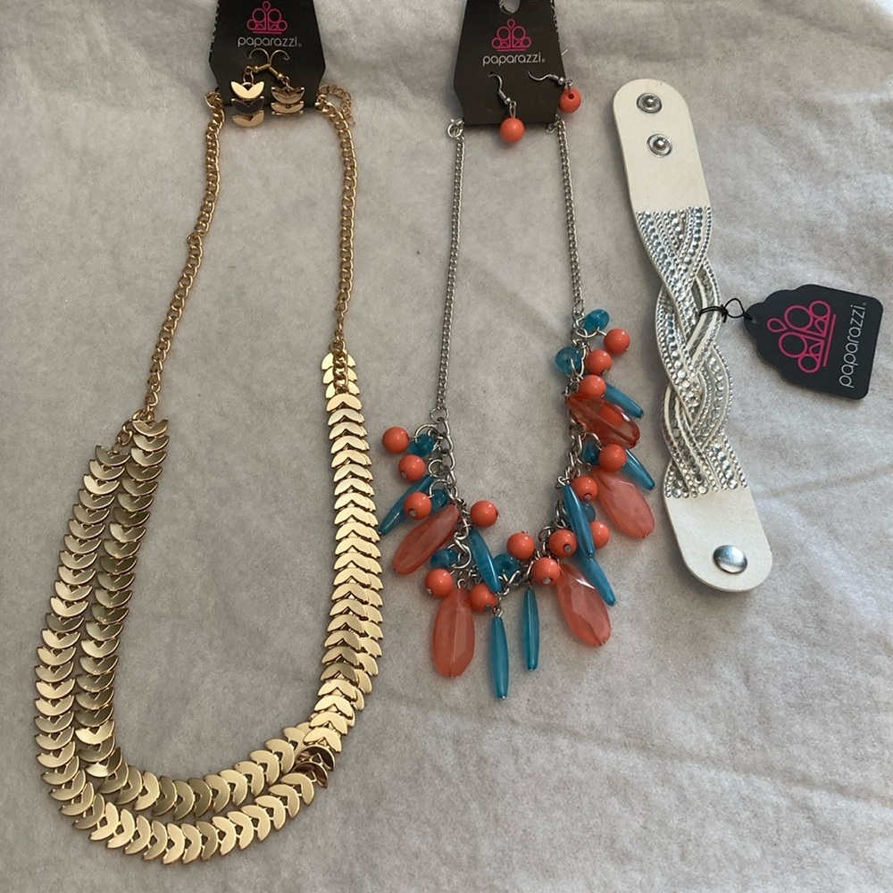 Paparazzi jewelry bundle